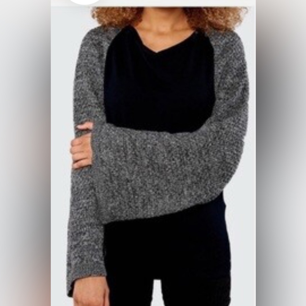 Bench Gray Knit 7 Ways Multi Functional Accessory. - Picture 8 of 9